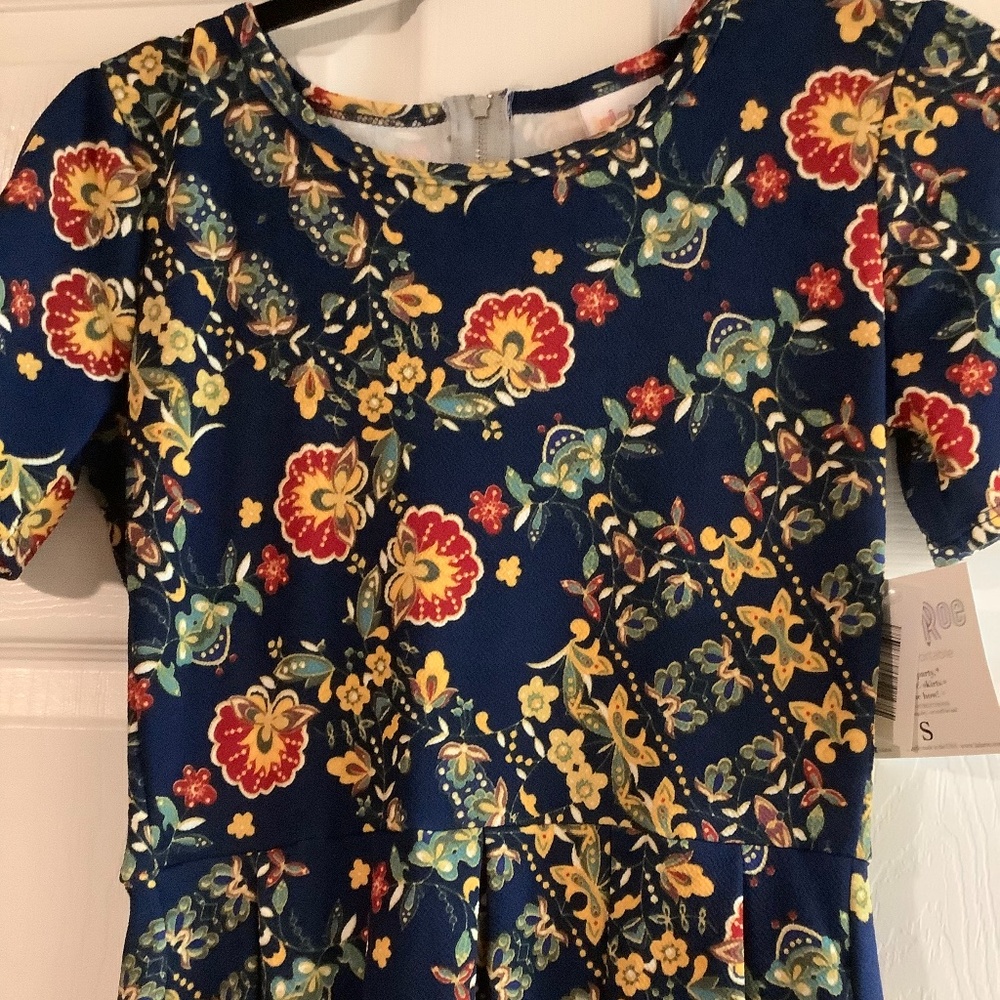 Lularoe Small Amelia